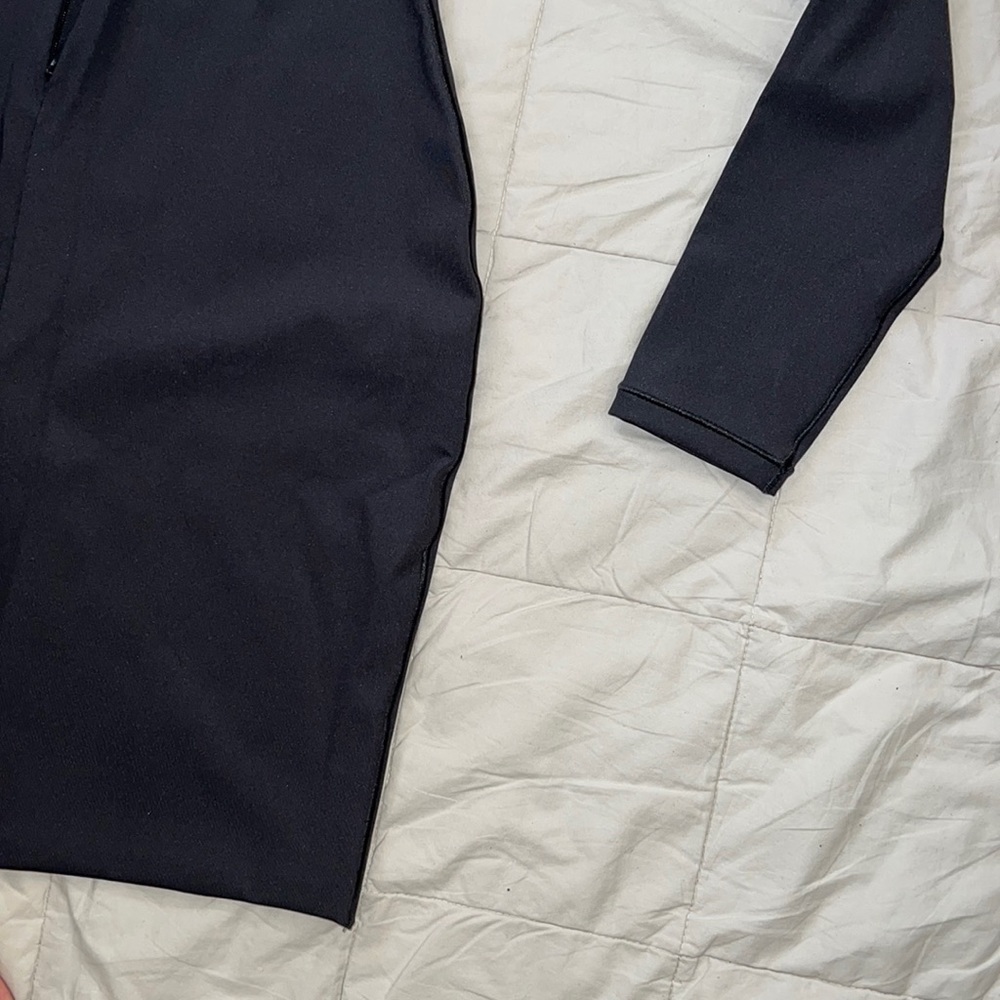 SKIMS ALL-IN-ONE LONG SLEEVE MID THIGH ONESIE - Picture 15 of 15